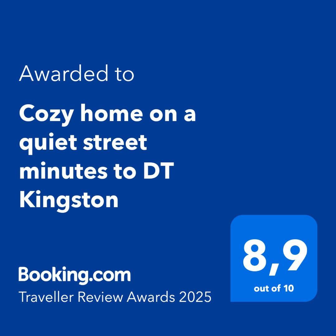Cozy Home On A Quiet Street Minutes To Dt Kingston Luaran gambar