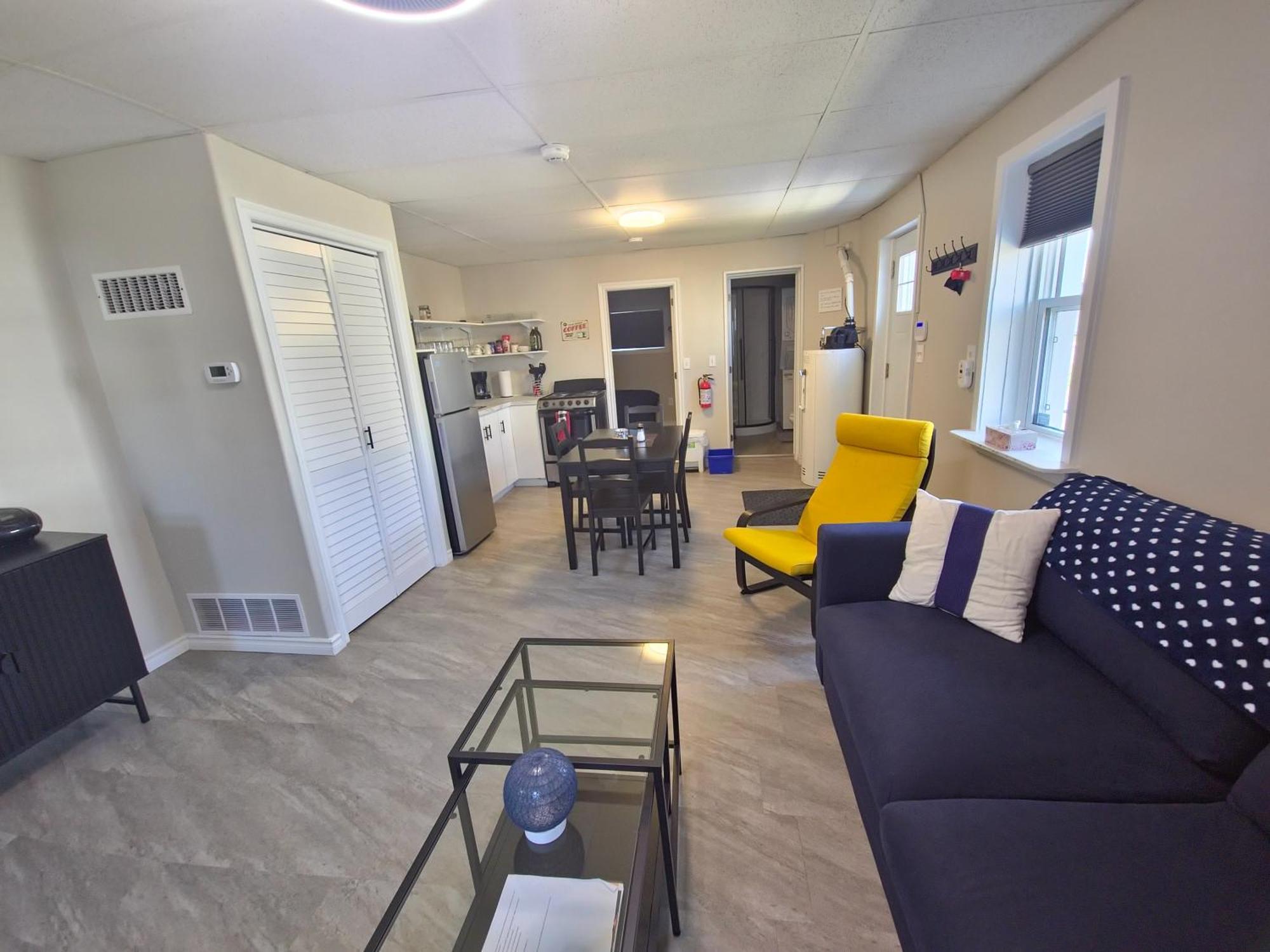 Cozy Home On A Quiet Street Minutes To Dt Kingston Luaran gambar